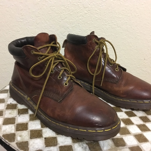 VINTAGE ENGLAND DR MARTENS BROWN ANKLE BOOTS 11M main image 6